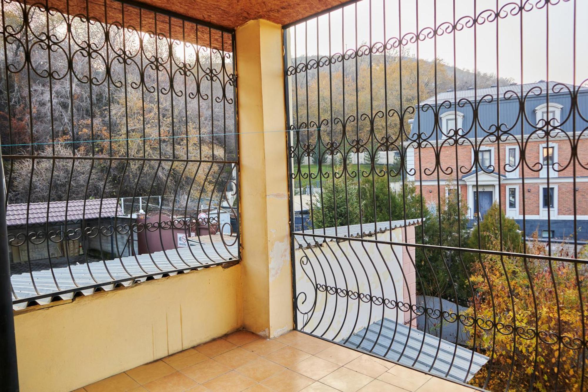 Sweet Vibe Home Almaty Bagian luar foto
