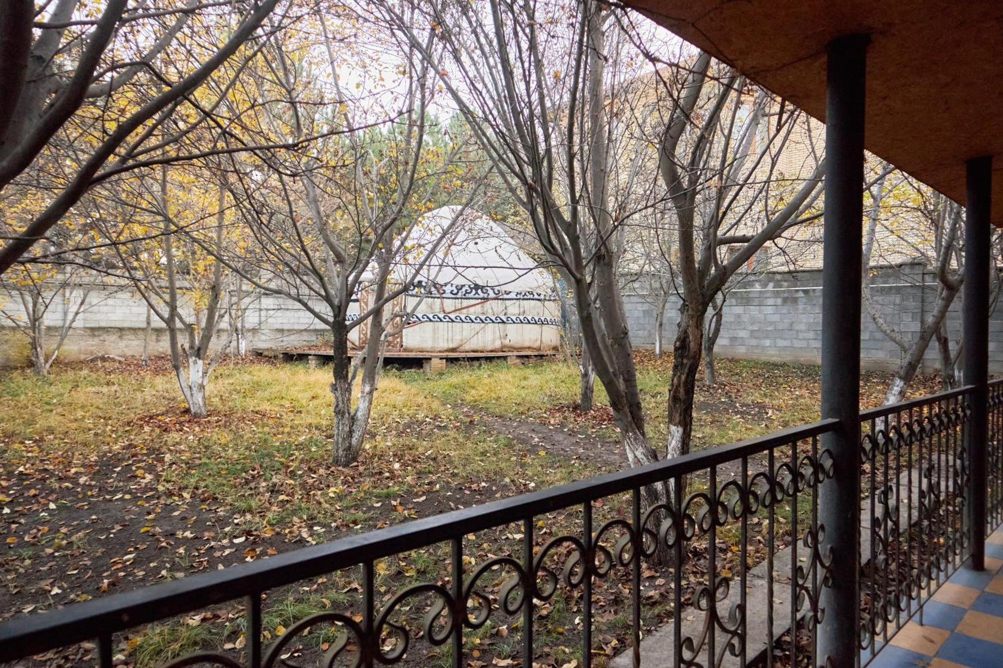 Sweet Vibe Home Almaty Bagian luar foto