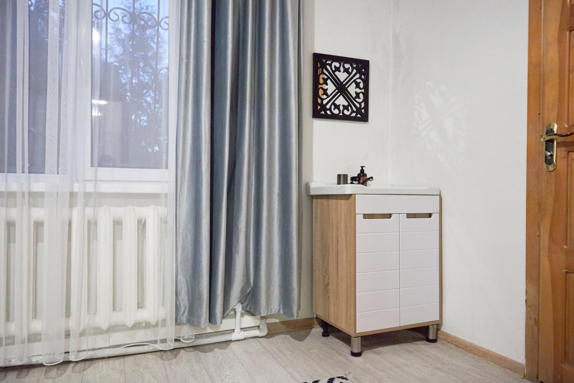 Sweet Vibe Home Almaty Bagian luar foto